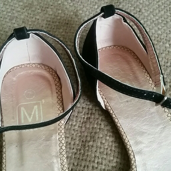 Studded  flats - Picture 3 of 8